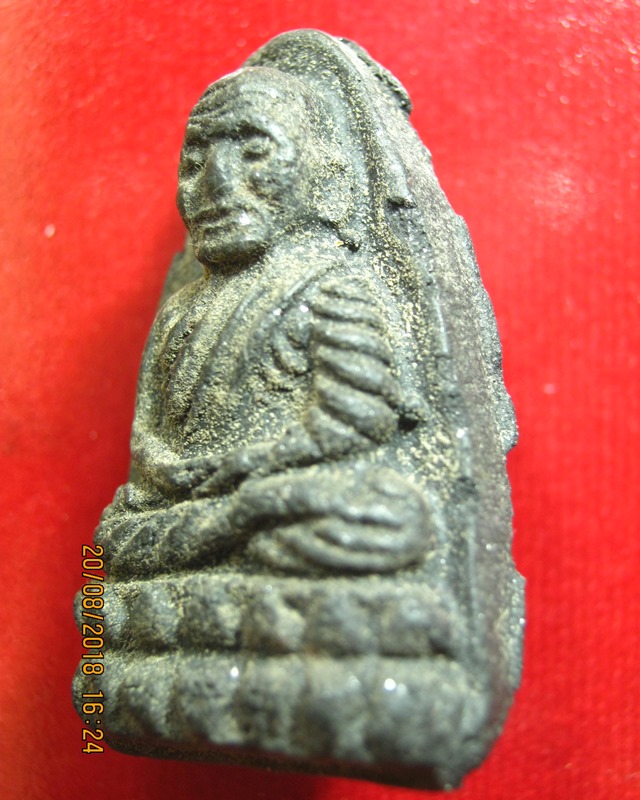 หลวงปู่ทวด วัดช้างให้