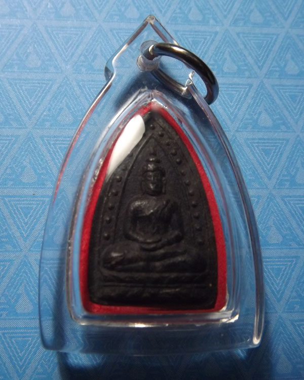 พระพุทโธ หลวงปู่เฮี้ยง วัดป่าอรัญญิก ปี2498 เนื้อผงคลุกรัก