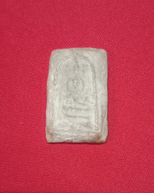 พระกรุวัดบึงพระยาสุเรนทร์พิมพ์ปกโพธิ์(กรุใหม่)