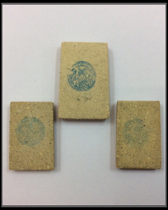 ชุดพระผงสมเด็จวัดระฆัง รุ่นใหญ่-ได้-ดี วัดระฆังโฆสิตาราม 3องค์ 3พิมพ์ กล่องเดิม