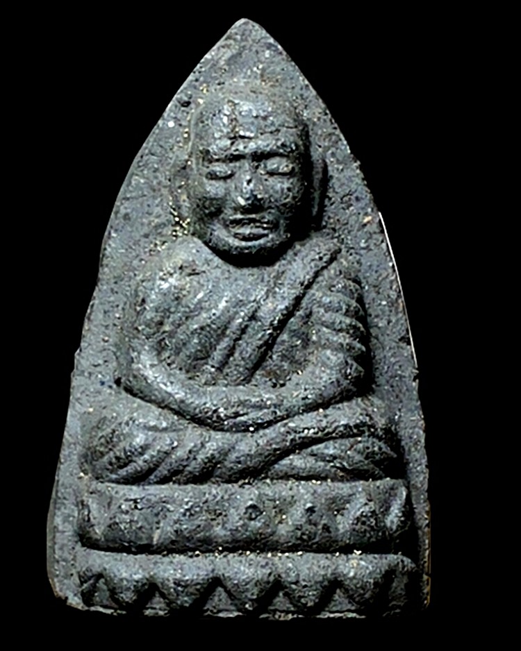 หลวงปู่ทวด วัดช้างให้ รุ่นสร้างศูนย์ศิลปาชีพ เสาร์ห้า ปี 2537 