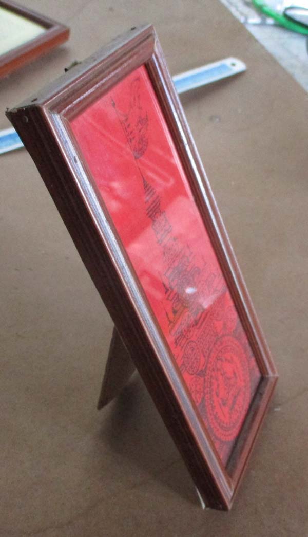 ผ้ายันต์มหาพิชัยสงคราม หลวงพ่อฤาษีลิงดำ  วัดท่าซุง  จ.อุทัยธานี  พร้อมกรอบบูชา