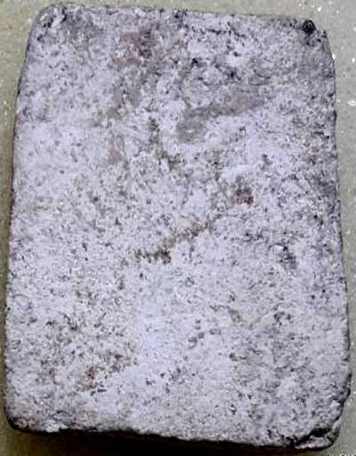 สมเด็จฯรัศมีแขนแคบ เนื้อผง กรุวัดคลองขอม หลวงปู่ศุข ร่วมปลุกเสก