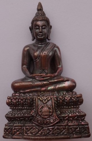 สมเด็จ วัดระฆัง รุ่น141ปี ปี56 ชุดกรรมการ (กริ่งเนื้อเหล็กน้ำพี้แก่นวะโลหะ ก้นฝังตะกรุดทอง)เคาะเดียว