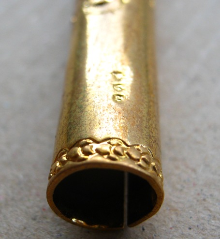 ตะกรุดโทน๘๕ รุ่นมหาลาภ หลวงปู่แผ้ว วัดกำแพงแสน จ.นครปฐม โค้ด  ว ก ส  พร้อมกล่องเดิม