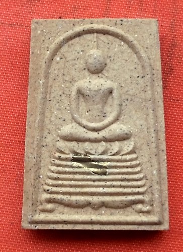 เริ่ม 10 บาท กับ พระเนื้อผง สมเด็จพระรัตนมงคลโมลี วัดธาตุทอง  …D159