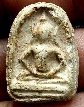 *พระกรุวัดเงินคลองเตย พิมพ์ซุ้มกอฐานเตี้ย เนื้อผง*