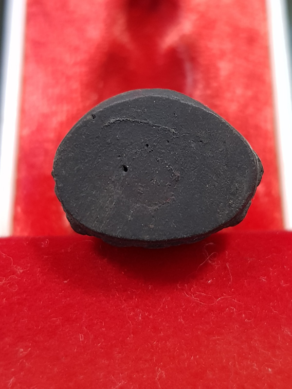 พระกริ่งยอดธงผงพรายกุมาร (รุ่นแรก) ครบรอบ 122ปี พร้อมกล่องเดิม เคาะเดียวแดงครับ