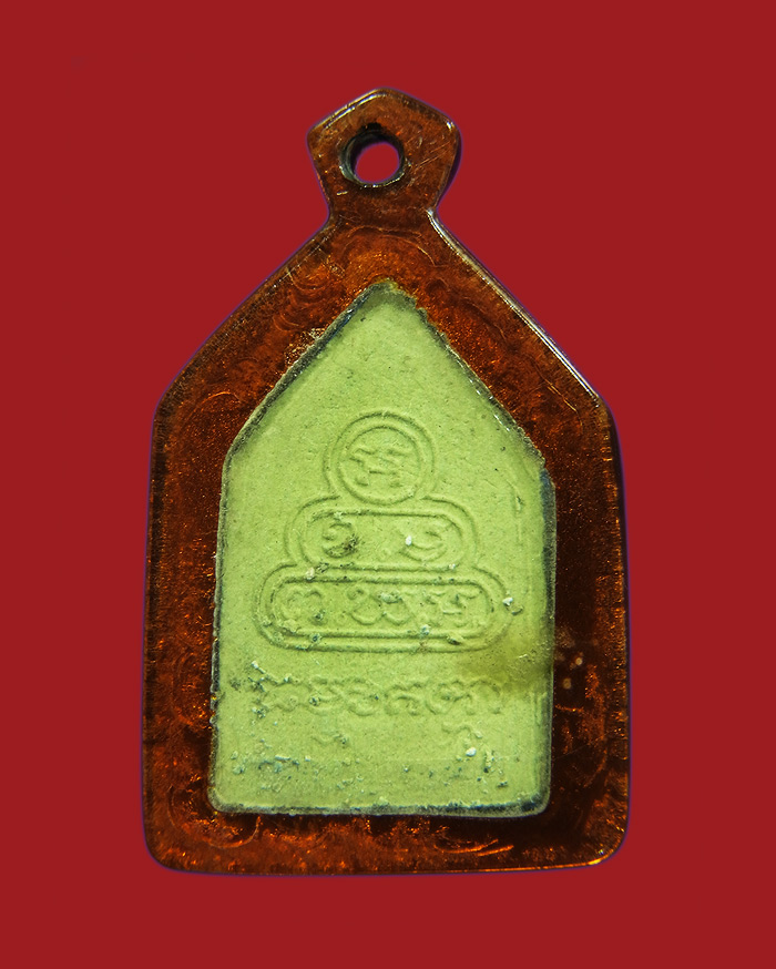 พระผงห้าเหลี่ยมเล็ก รูปเหมือนเจ้าคุณนรฯ เนื้อผงใบตอง