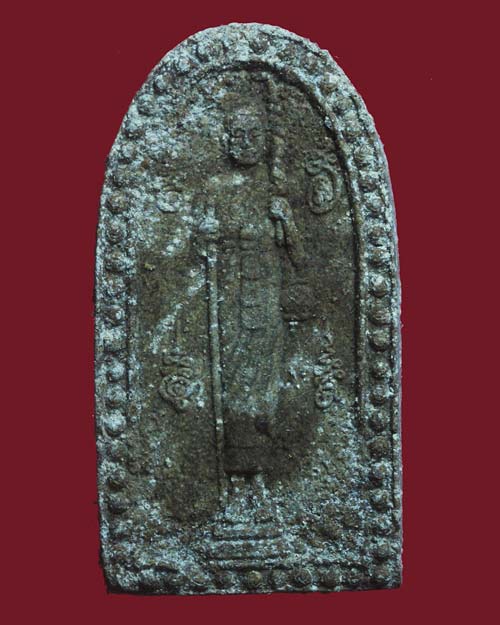 จตุคามรามเทพ พิธีเทวสถานเขาคา ปี 2544 พิมพ์องค์พ่อยืน เนื้อว่านผสมผงไม้ตะเคียน