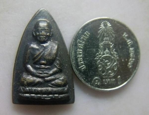 **วัดใจ**หลวงปู่ทวด วัดช้างให้ หลังเตารีดเล็ก รศ.๒๐๐**สวยๆ เชิญชมครับ