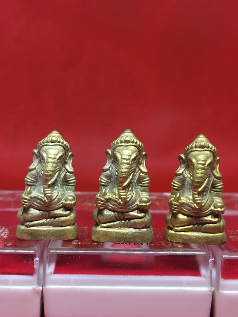 พระพิฆเนศ หลวงปู่จอม นาคเสโน อำนาจเจริญ ปี2553 