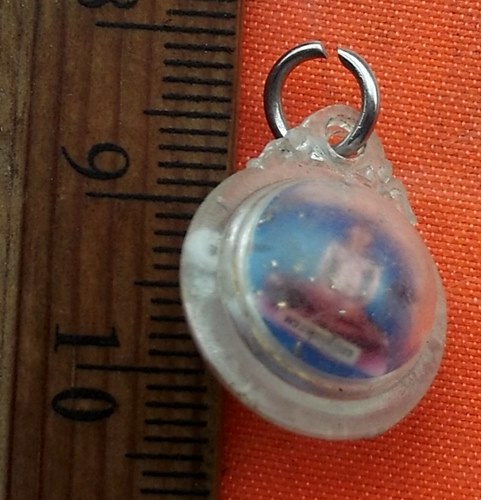 เริ่ม 10 บาท กับ ลูกอม  …D231