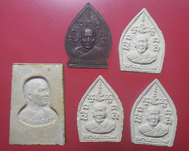 หลวงพ่อจวน วัดหนองสุ่ม สิงห์บุรี 5องค์ เคาะเดียว