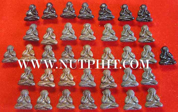 ชุด 37 องค์*พระปิดตา เนื้อดินเก้าบัง หลังเรียบ  สภาพสวยสมบูรณ์ทุกองค์ รับประกัน!!!*10