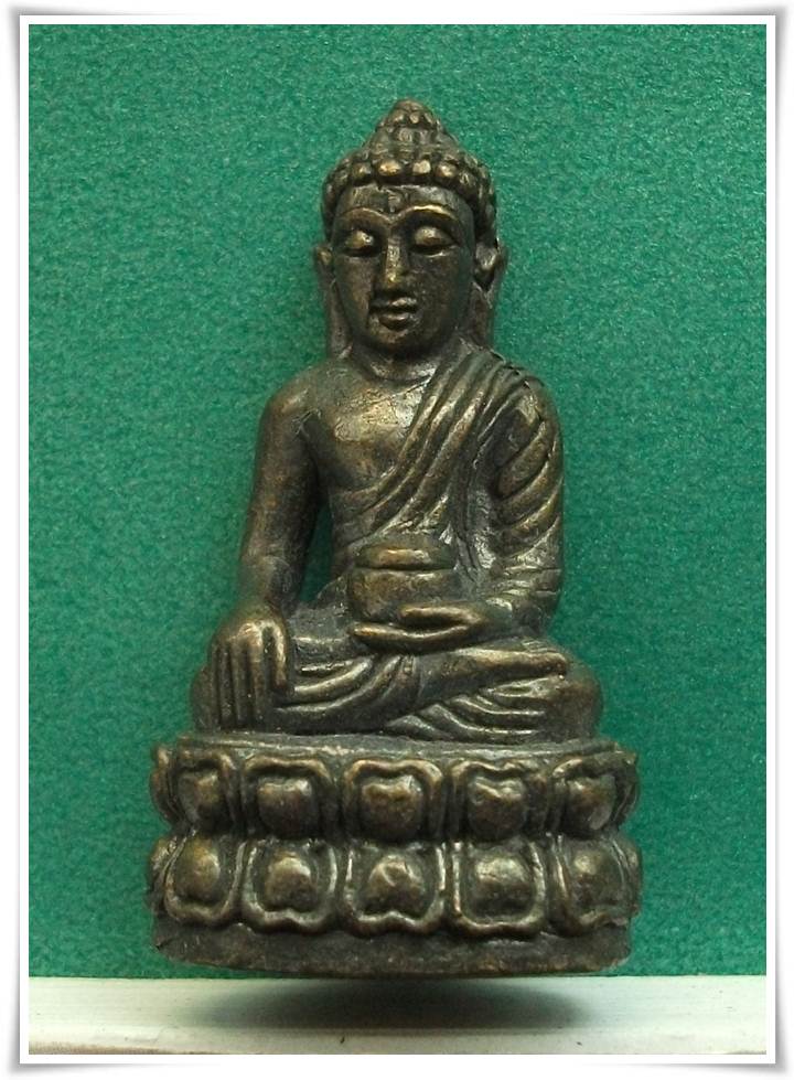 พระกริ่งนาลันทา สวนธรรมรังษีอาริยเมตไตรย จ.อุทัยธานี