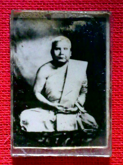 รูปถ่ายหลวงพ่อเงินวัดบางคลานด้านหลังหลวงพ่อน้อยวัดคงคาราม(บางคลานใต้)