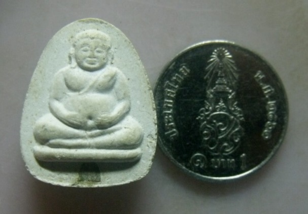 **วัดใจ**พระผงสังกัจจายน์ ฝังตะกรุดเงิน หลวงปู่โต๊ะ วัดประดู่ฉิมพลี กรุงเทพฯ ปี ๒๕๓๕**สวยๆ