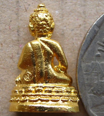 พระชัยวัฒน์ชินบัญชร7รอบ หลวงพ่อสิน วัดละหารใหญ่ จ ระยอง ปี2555กะไหล่ทอง มีโค้ด หมายเลข422พร้อมกล่อง