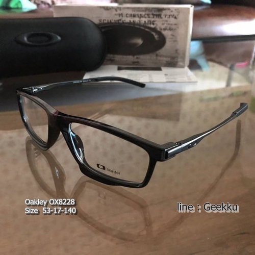  กรอบ Oakley OX8228 