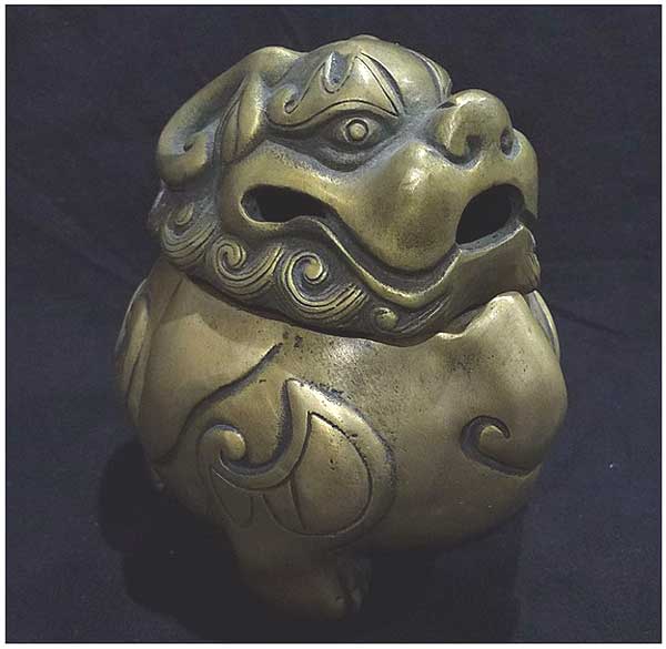 *เตากำยานทองเหลือง ปี่เซี้ยะเล็ก*