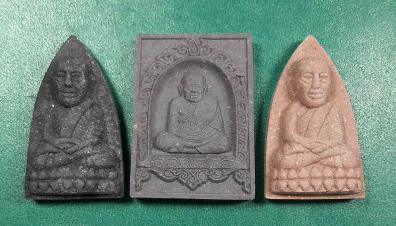 หลวงปู่ทวด วัดช้างให้ จ.ปัตตานี " 3 องค์กล่องเดิมๆครับ "