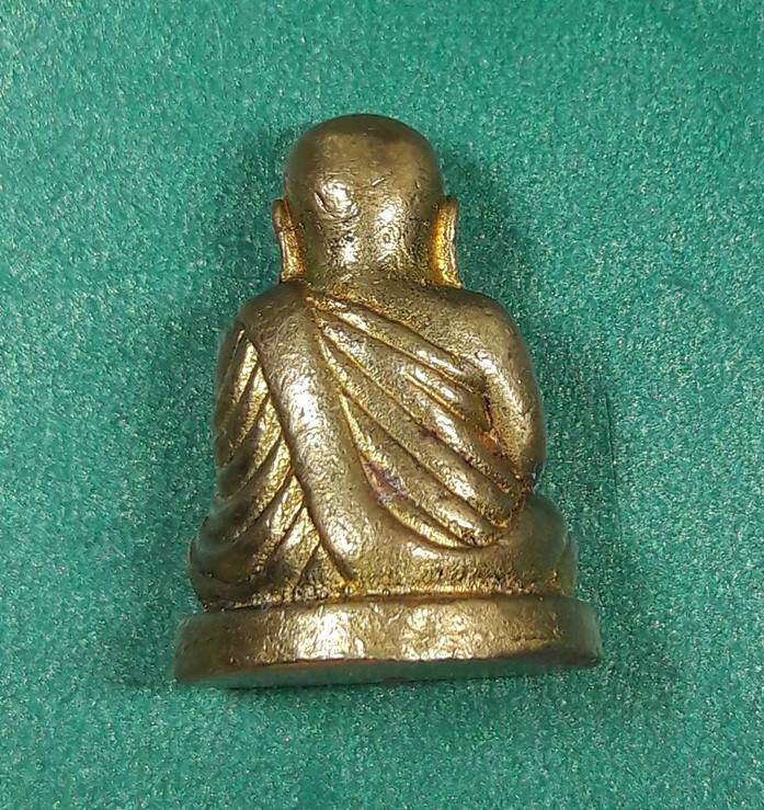 หลวงพ่อเงิน วัดบางคลาน " รูปหล่อพิมพ์นิยม โค๊ดใต้ฐาน "