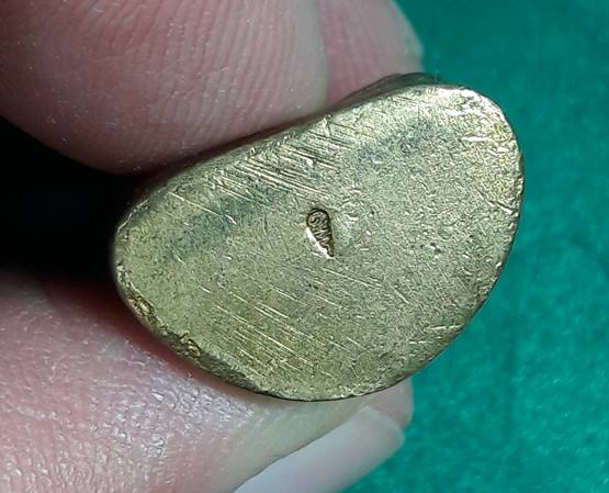 หลวงพ่อเงิน วัดบางคลาน " รูปหล่อพิมพ์นิยม โค๊ดใต้ฐาน "