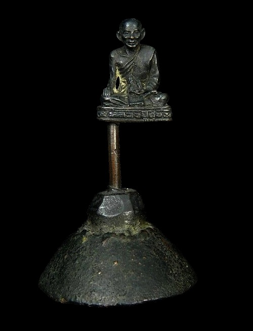 หลวงปู่ศุข วัดปากคลองมะขามเฒ่า จ.ชัยนาท