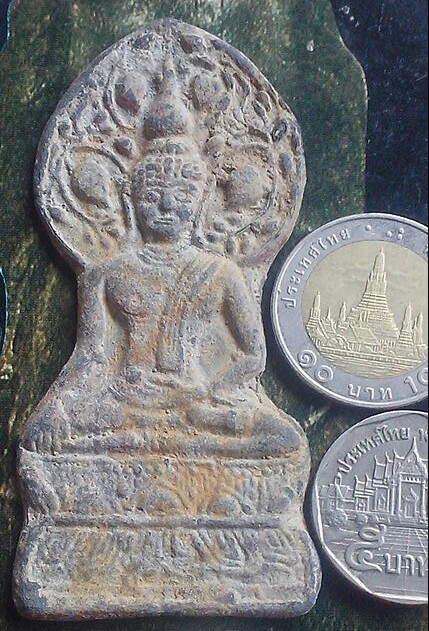20 บาท พระเนื้อชิน ไม่ทราบที่