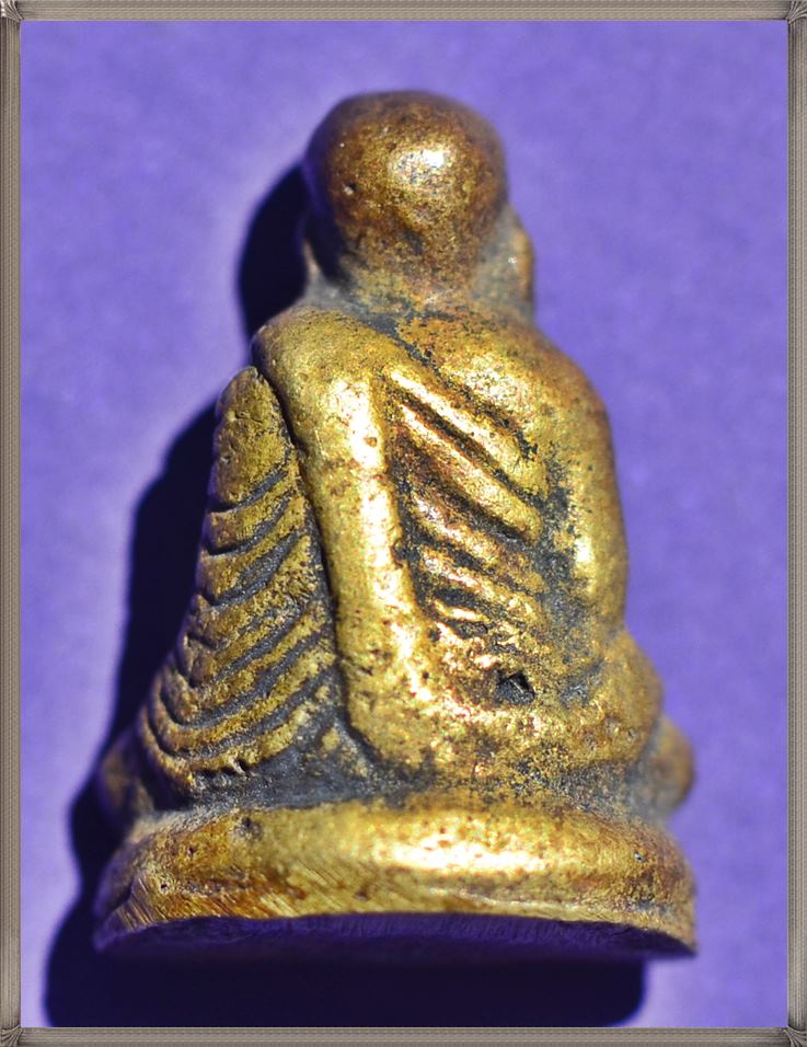 หลวงพ่อเงินบางคลาน พระพิมพ์แปลกโบราณ แห่งกรุวัดท่ามะไฟ จ.พิจิตร