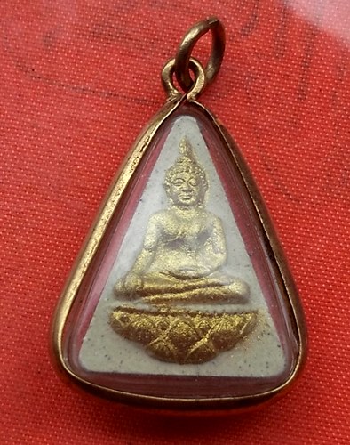 เริ่ม 10 บาท กับ ผงหลวงพ่อเสือ จ.สมุทรสาคร  …D615