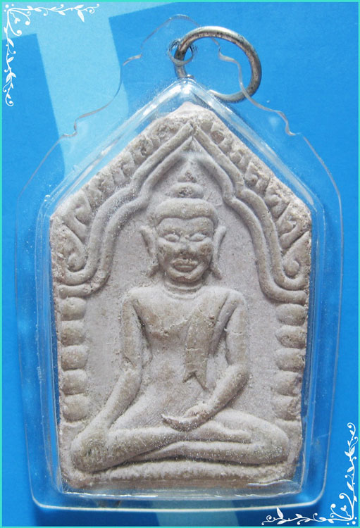 ...ครูบาอิน วัดฟ้าหลั่ง ชม. พระขุนแผนรุ่นแรก เนื้อผงเก่าๆ หลังยันต์ ปี 42 เลี่ยมเก่าๆ ...