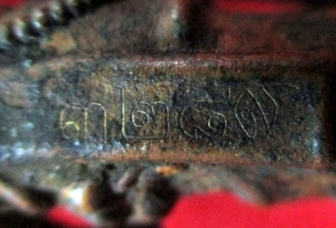 รูปหล่อ หลวงปู่หมุน รุ่นหมุนเงินทันใจ แช่น้ำมนต์ ๒๕๕๗