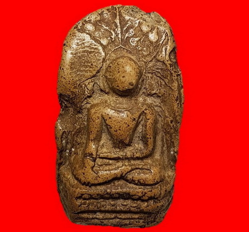 พระคงกรุเก่า ฟอร์มตรงพิมพ์ทรงเดิมจากกรุ คลาสสิค เข้มขลัง สวยคามภาพไร้อุดซ่อมครับท่าน 