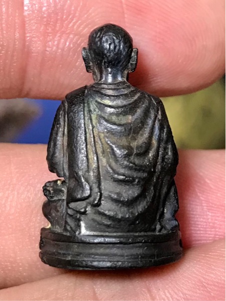 รูปหล่อ พิมพ์ใหญ่ สมเด็จโต วัดบางขุนพรหม ปี 2517 กล่องเดิม