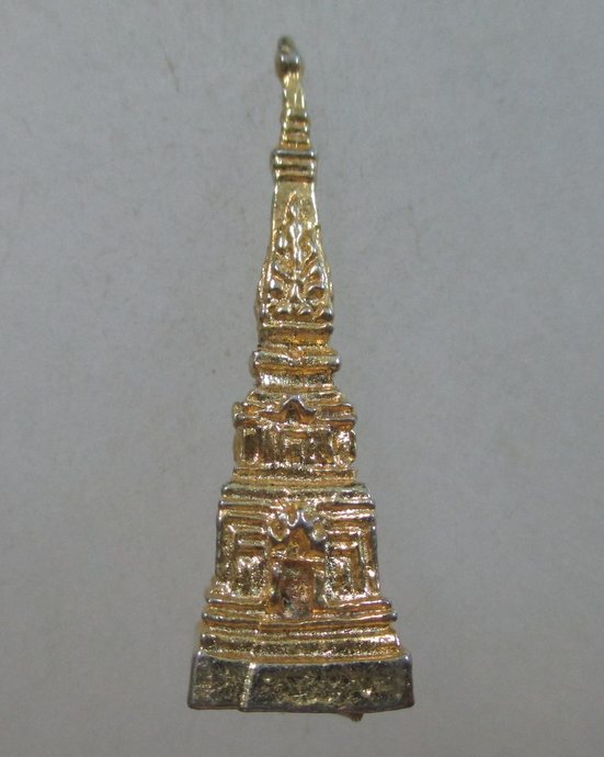 ๒๐ รูปหล่อจำลอง พระธาตุพนม