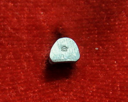 รูปหล่อจิ๋วหลวงพ่อเปิ่น วัดบางพระ จ.นครปฐม เนื้อเงิน ปี 2538 รุ่นอณูทิพย์ สวยมากค่ะ