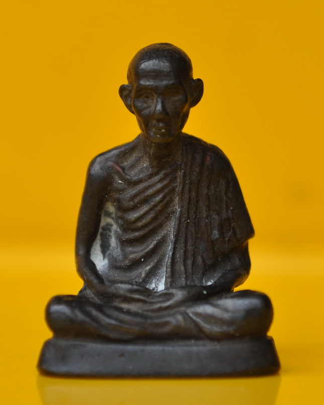 รูปเหมือนหลวงพ่อเกษม รุ่นมงคลเกษม60พรรษา 