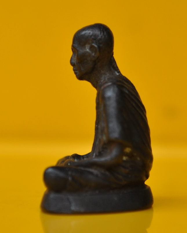 รูปเหมือนหลวงพ่อเกษม รุ่นมงคลเกษม60พรรษา 