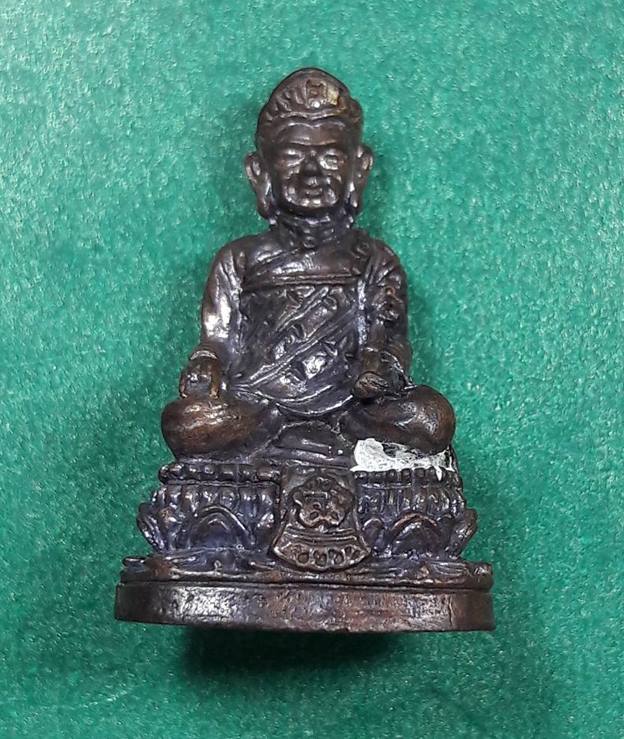 ไต้ฮงโจวซือ รูปหล่อลอยองค์ กล่องเดิม