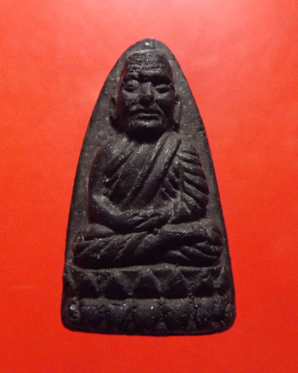 หลวงปุ่ทวดเนื้อว่าน ปี2524 พิมพ์ใหญ่ สวยมีกล่องเดิมจากวัด