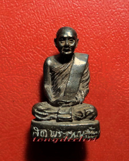 รูปหล่อสมเด็จพระญาณสังวร สมเด็จพระสังฆราช เนื้อนวโลหะ พิมพ์เล็ก สวยมากค่ะ