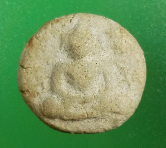 พระพิมพ์สมาธิเนื้อผงน้ำมัน กรุอัมพวา ธนบุรี ขนาด 1.5 ซม สวยมากๆ