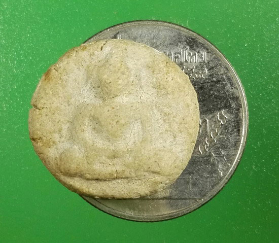 พระพิมพ์สมาธิเนื้อผงน้ำมัน กรุอัมพวา ธนบุรี ขนาด 1.5 ซม สวยมากๆ