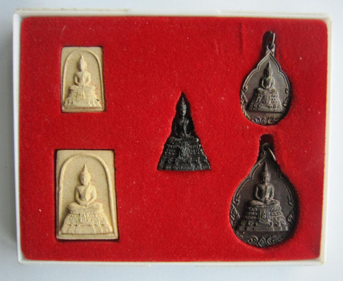 พระผงพุทธภัทรมหาโยธิน พิมพ์ใหญ่ ฐาน ภปร. ปี 26