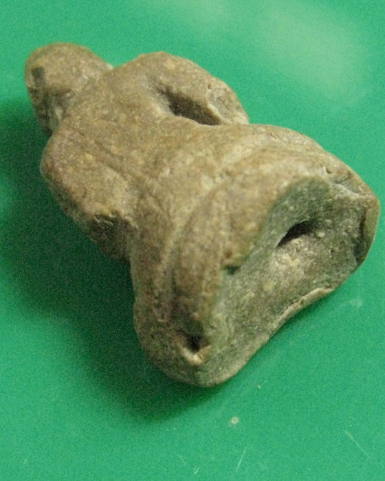 พระเชียงแสนเนื้อผงน้ำมัน ปี 13 ท่านเจ้าคุณนร ออกวัดศีลขัน 