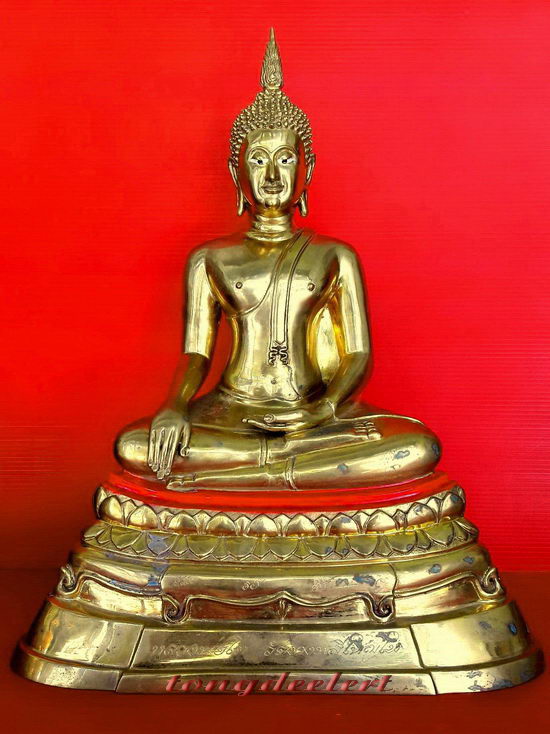 พระบูชาหลวงพ่อโต วัดบางพลีใหญ่ใน จ.สมุทรปราการ หน้าตัก 7 นิ้ว สวยมากค่ะ