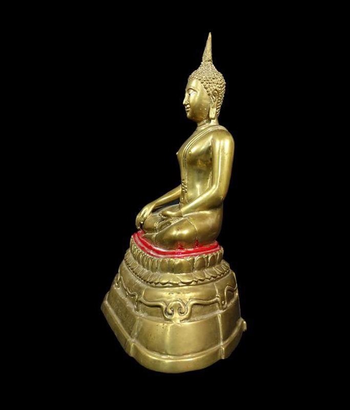 พระบูชาหลวงพ่อโต วัดบางพลีใหญ่ใน สมุทรปราการ ขนาด5นิ้ว สวยสมบูรณ์ครับ.