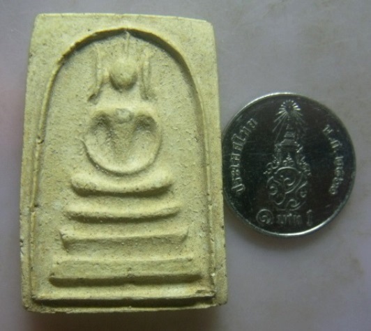 **วัดใจ**สมเด็จหลวงปู่หิน วัดระฆัง พิมพ์พระประธานหูบายศรี ฐาน 3 ชั้น ปี 2500**สวยๆ เชิญชมครับ